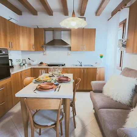 شقة Casa Andrea By Ca-sa Check