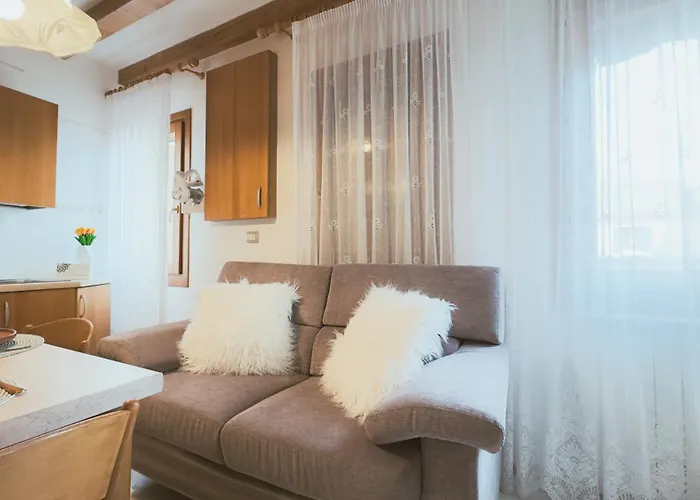 Casa Andrea By Ca-sa Check * كيودجا