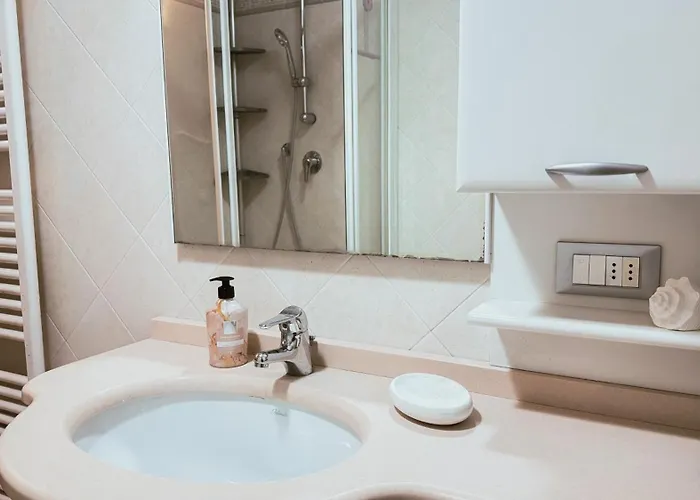 Casa Andrea By Ca-sa Check شقة